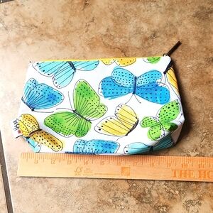 Vera Neuman Clinque Cosmetic Bag